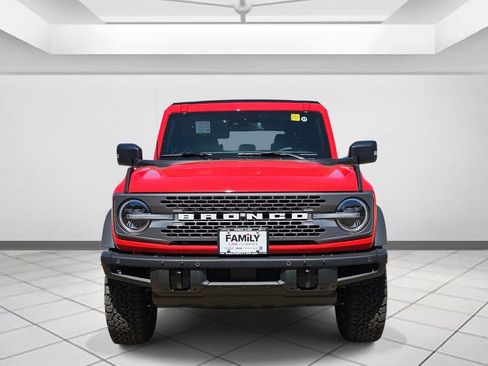 Used 2024 Ford Bronco Badlands AWD/4WD image 2
