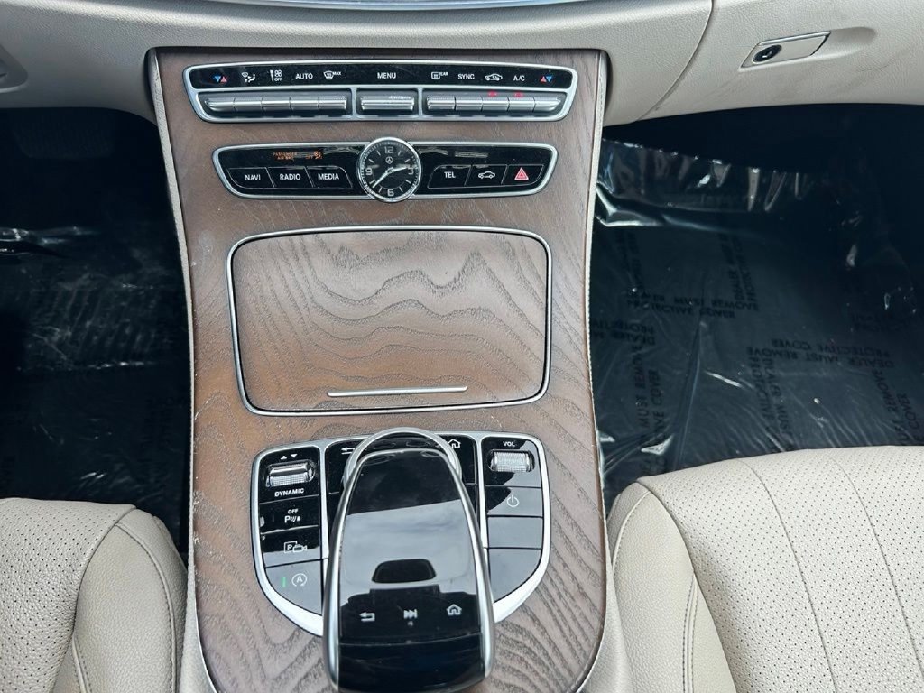 Used 2019 Mercedes-Benz E 300 image 24