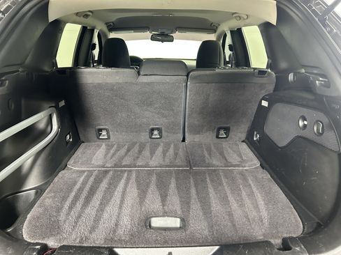 Used 2014 Jeep Cherokee Latitude w/ Cold Weather Group image 23