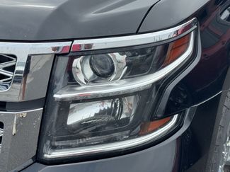 Used 2019 Chevrolet Suburban LT w/ LT Signature Package AWD/4WD video 4