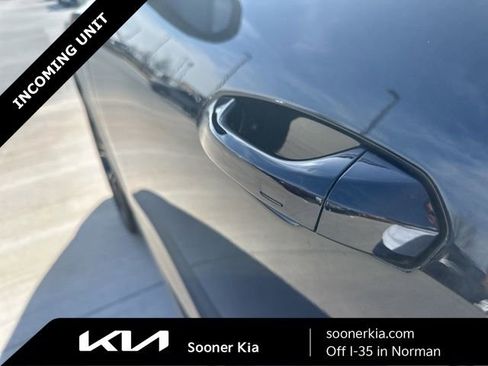 Used 2021 Audi Q8 Premium Plus image 4