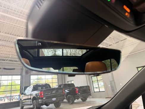 Used 2025 Cadillac XT4 Sport AWD/4WD image 46