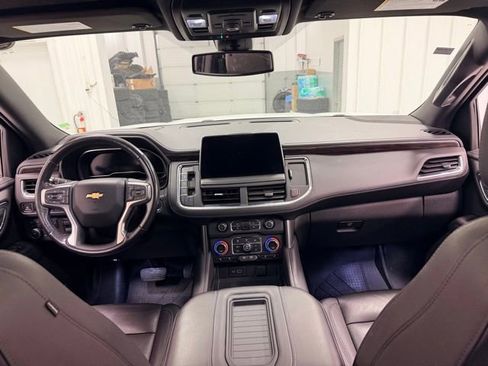 Certified 2022 Chevrolet Suburban LT w/ LT Signature Package image 22