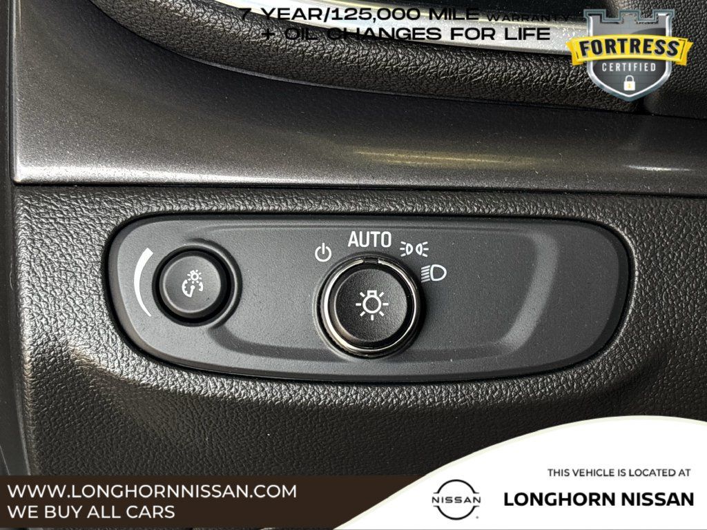 Used 2021 Buick Encore Preferred FWD image 18
