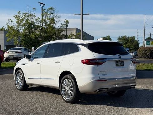 Used 2021 Buick Enclave Premium w/ Sun and Sites Package FWD image 7