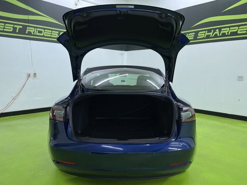 Used 2018 Tesla Model 3 Long Range image 8