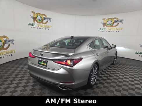 Used 2021 Lexus ES 350 w/ Premium Package image 10