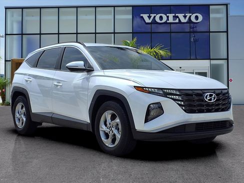 Used 2022 Hyundai Tucson SEL FWD image 1