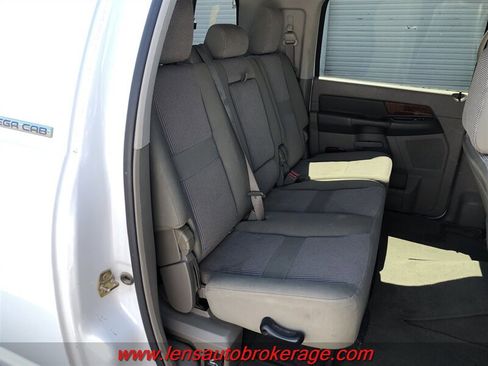 Used 2006 Dodge Ram 2500 Truck SLT w/ Light Group RWD image 9
