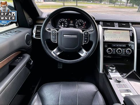 Used 2018 Land Rover Discovery HSE AWD/4WD image 5