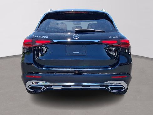 Certified 2025 Mercedes-Benz GLC 300 4MATIC image 5