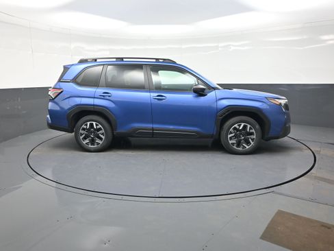 New 2026 Subaru Forester Premium AWD/4WD image 2