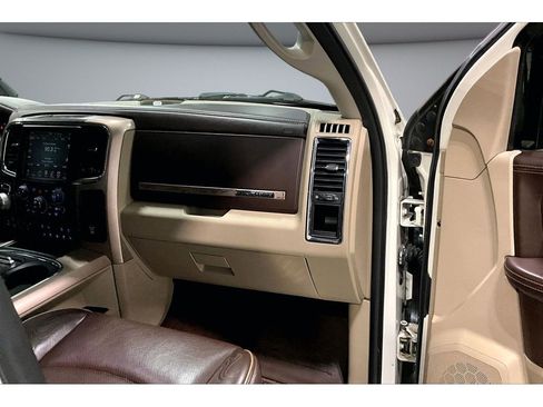 Used 2017 RAM 1500 Laramie Longhorn AWD/4WD image 17