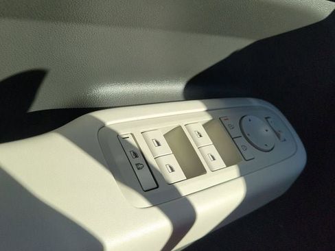 New 2026 Hyundai Santa Fe SE image 15