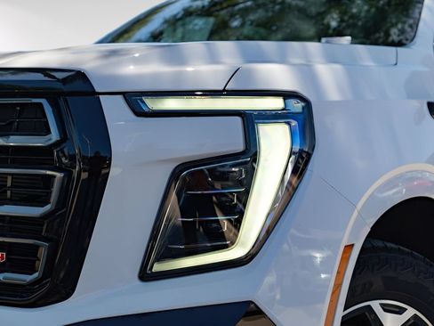 New 2026 GMC Yukon AT4 w/ AT4 Premium Package AWD/4WD image 3
