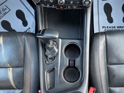 Used 2024 Dodge Durango GT image 35