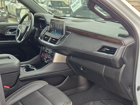 Certified 2023 Chevrolet Suburban Premier image 30