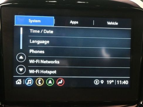 Used 2022 Chevrolet Traverse RS image 11