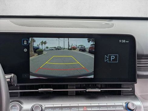 Used 2025 Hyundai Kona SEL FWD image 22