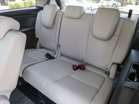 Certified 2026 Honda Odyssey EX-L image 21