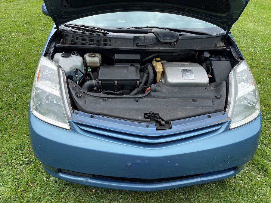 Used 2005 Toyota Prius w/ Pkg 3 FWD image 40