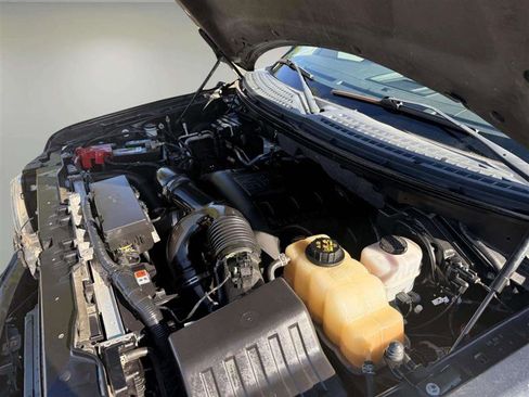 Used 2013 Ford F150 Lariat w/ Luxury Equipment Group image 30