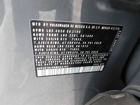 Used 2024 Volkswagen Taos SEL image 9