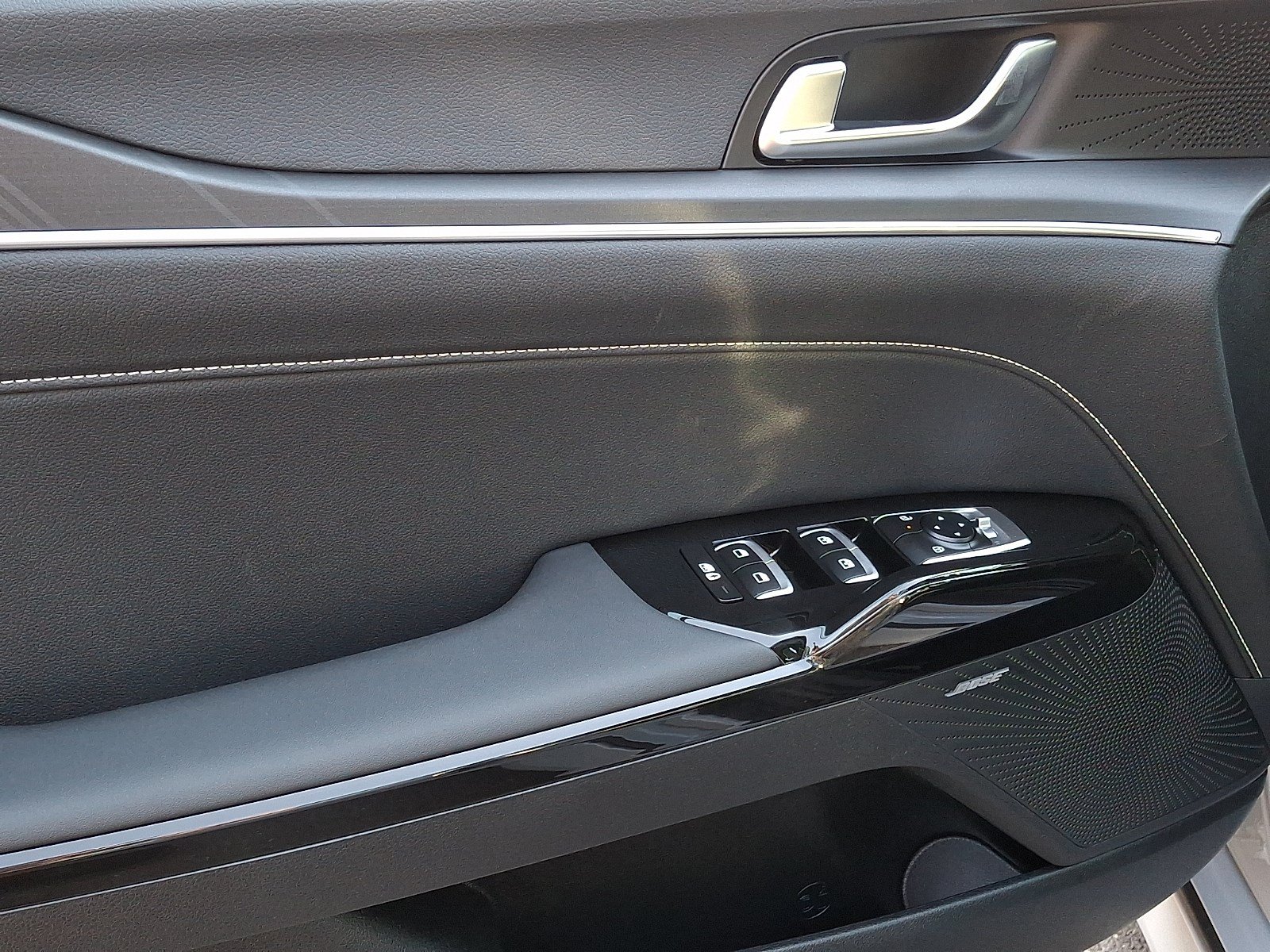 New 2026 Kia K5 GT-Line w/ GT-Line Premium Package FWD image 5