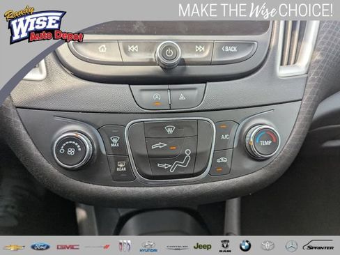 Used 2023 Chevrolet Malibu LS FWD image 15