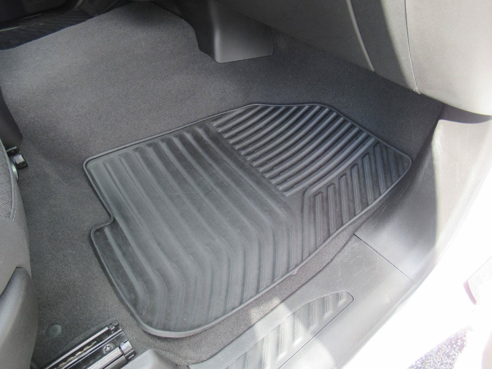 Used 2024 Chevrolet Silverado 1500 Custom AWD/4WD image 31