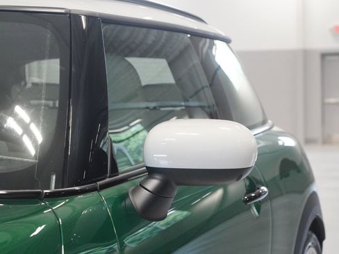 Used 2025 MINI Cooper S FWD image 7