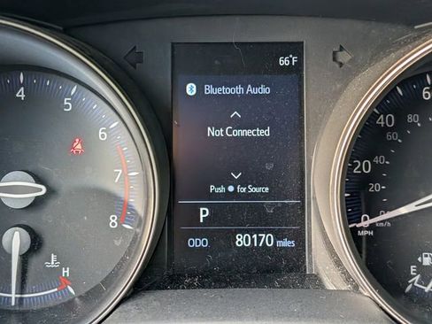 Used 2019 Toyota C-HR XLE image 32