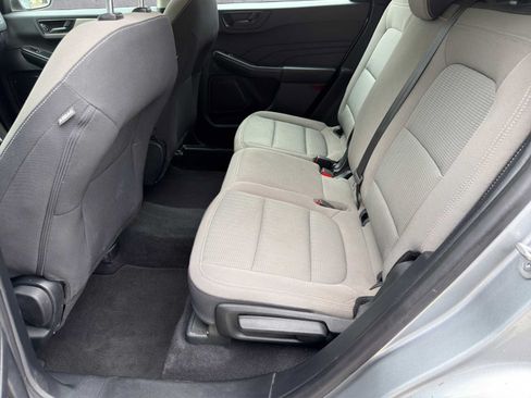 Used 2022 Ford Escape S AWD/4WD image 18