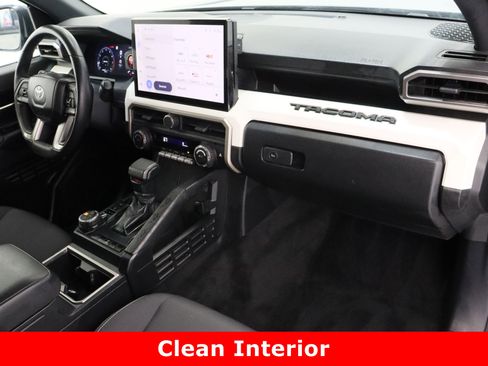 Certified 2024 Toyota Tacoma TRD Off-Road image 35