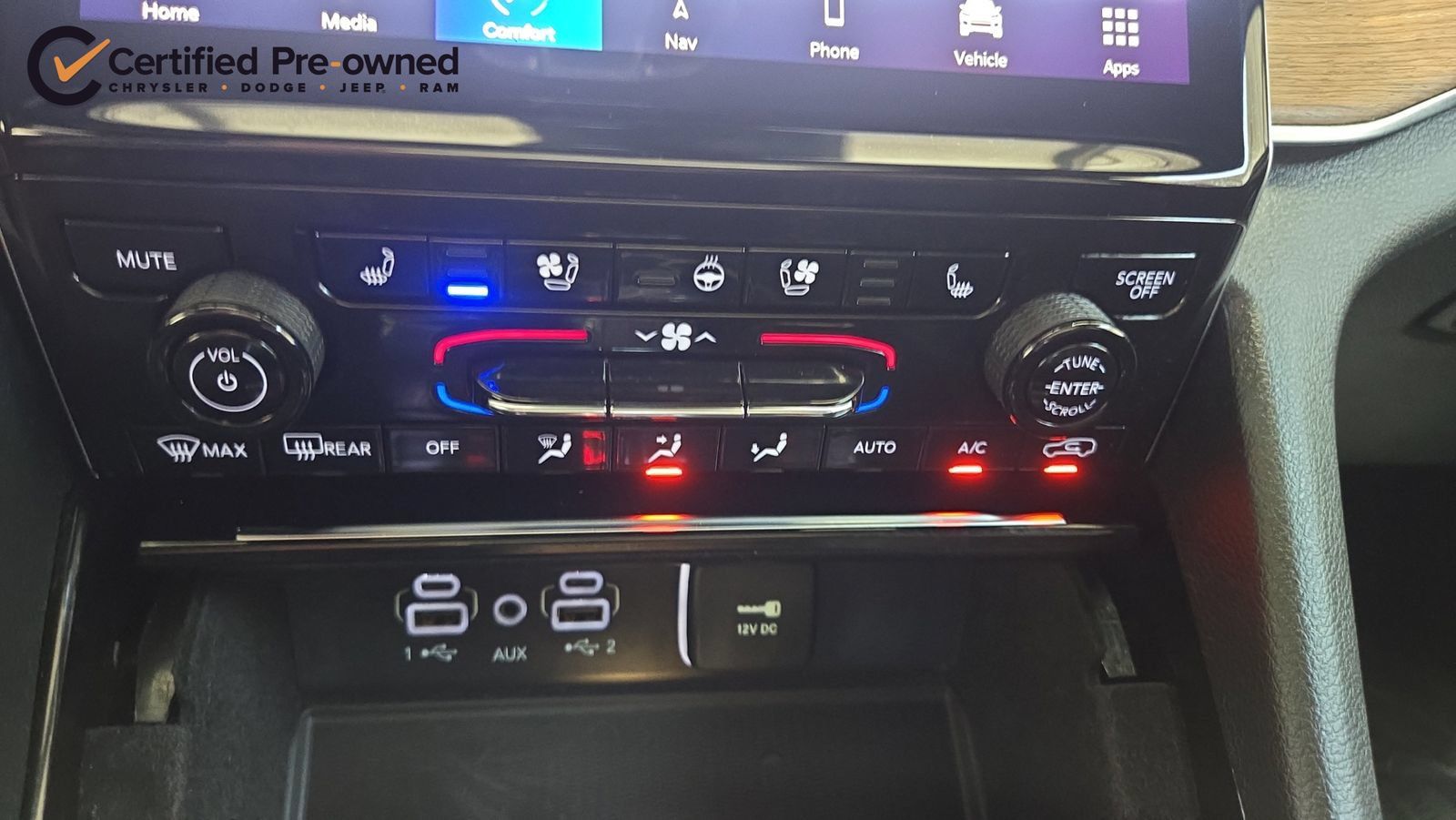 Certified 2021 Jeep Grand Cherokee L Summit w/ Advanced Protech Group IV AWD/4WD image 16