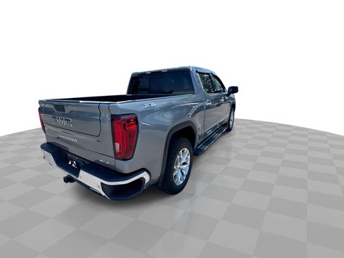 Used 2019 GMC Sierra 1500 SLT w/ SLT Premium Plus Package AWD/4WD image 8