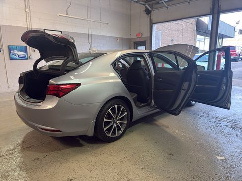 Used 2015 Acura TLX V6 SH-AWD w/ Technology Pkg image 14
