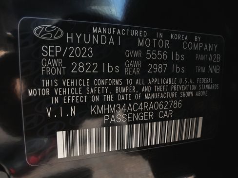 Used 2024 Hyundai Ioniq 6 SEL AWD/4WD image 16