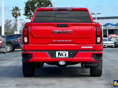Used 2022 GMC Sierra 1500 Elevation w/ Preferred Package image 5
