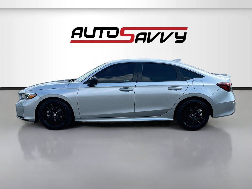Used 2026 Honda Civic FWD Hybrid Sedan image 4