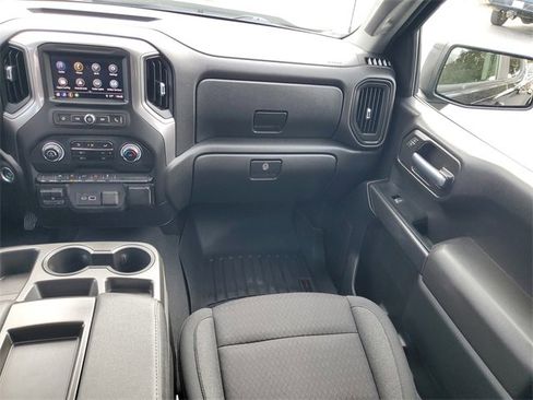 Certified 2023 Chevrolet Silverado 1500 Custom image 16