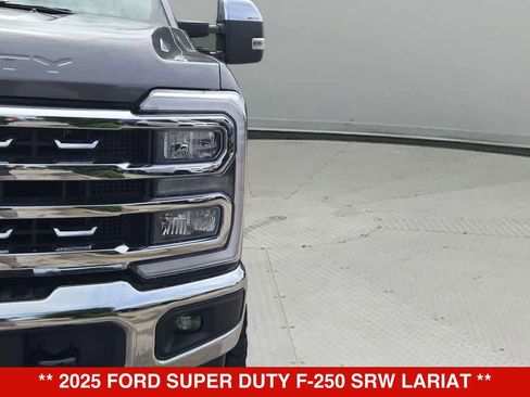 Used 2025 Ford F250 Lariat w/ Chrome Package AWD/4WD image 10