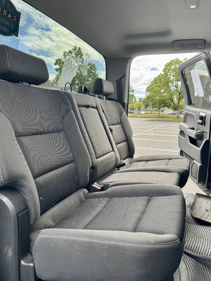 Used 2017 Chevrolet Silverado 1500 LT w/ LT Eassist Package AWD/4WD image 8