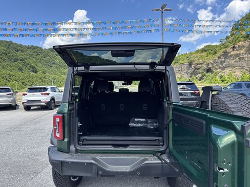 Used 2024 Ford Bronco Everglades AWD/4WD image 19