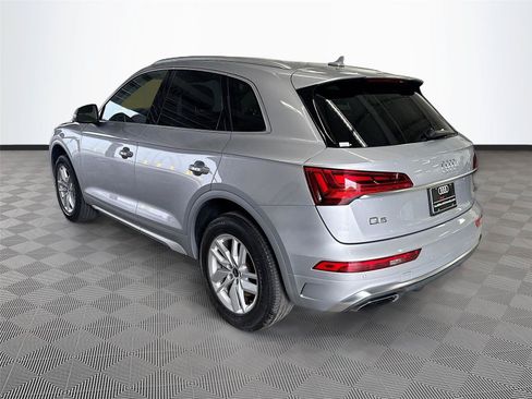 Used 2023 Audi Q5 2.0T Premium w/ Convenience Package AWD/4WD image 5