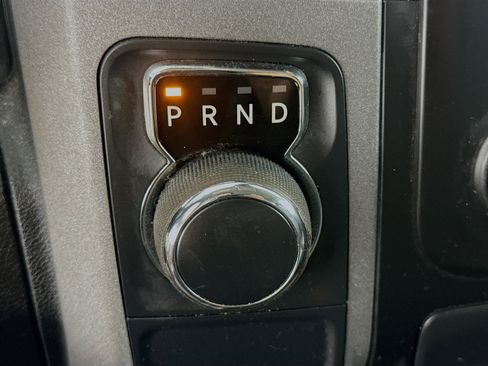 Used 2020 RAM 1500 Tradesman RWD image 19