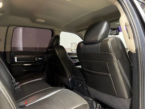 Used 2015 RAM 3500 Laramie w/ Convenience Group AWD/4WD image 45