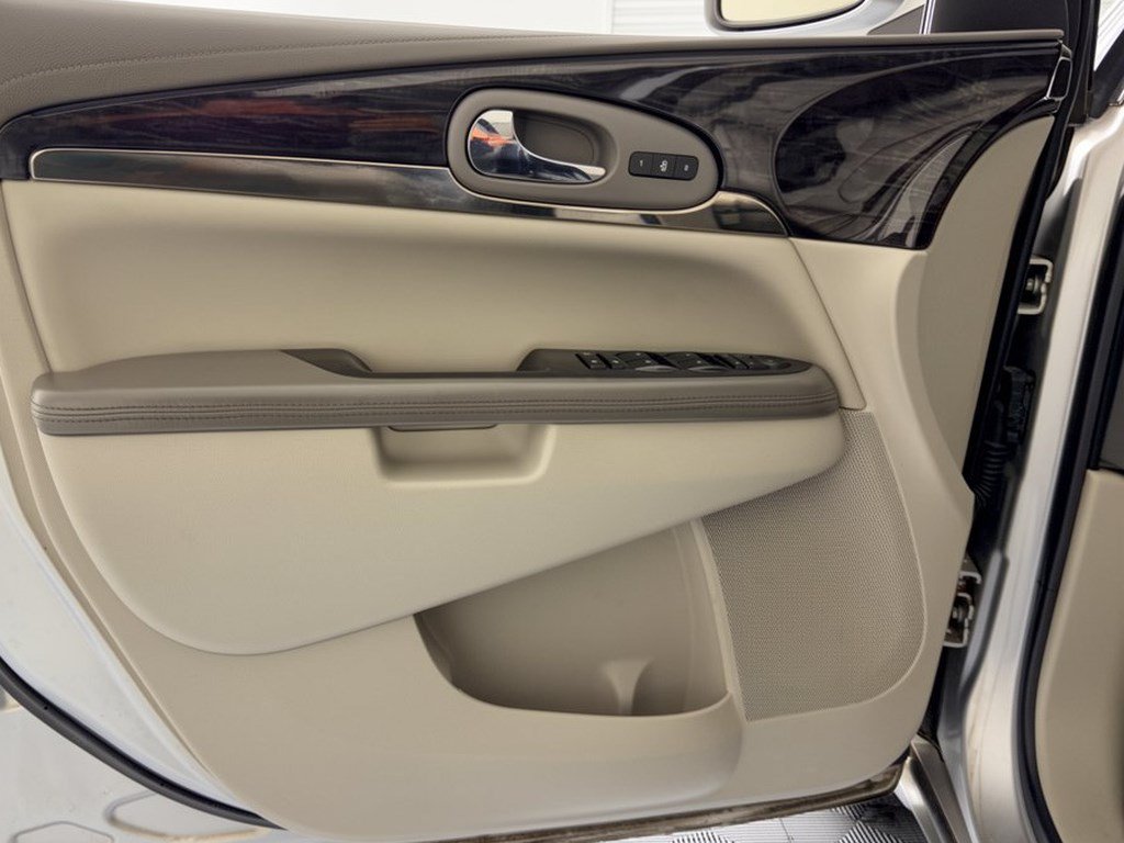 Used 2016 Buick Enclave Premium w/ Experience Buick Package FWD image 14