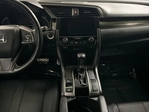 Used 2018 Honda Civic Sport Touring image 16