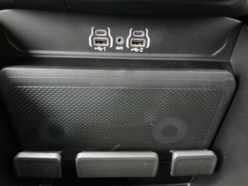 New 2026 RAM 1500 Express AWD/4WD image 6